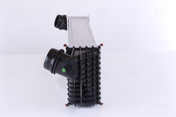 NISSENS 96100 Intercooler