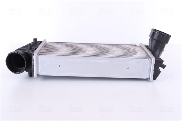 NISSENS 96175 Intercooler
