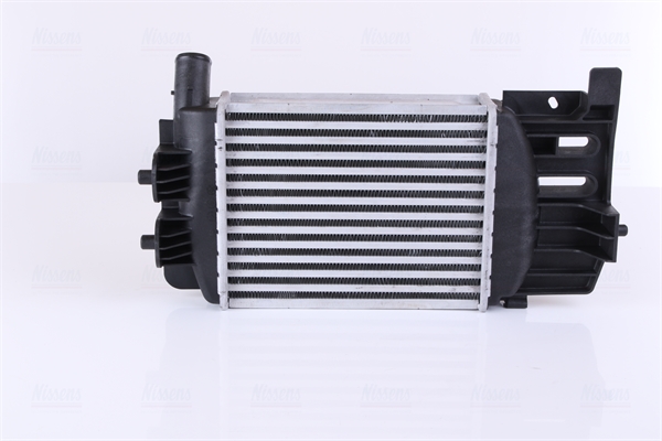 NISSENS 96262 Intercooler
