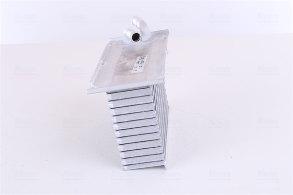 NISSENS 96470 Intercooler