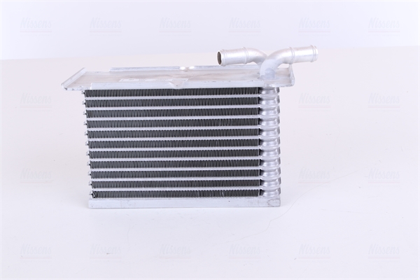 NISSENS 96470 Intercooler
