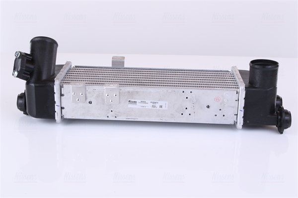 NISSENS 96562 Intercooler