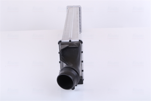 NISSENS 96588 Intercooler
