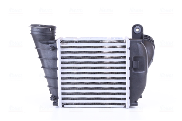 NISSENS 96679 Intercooler