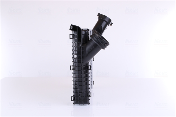 NISSENS 96687 Intercooler