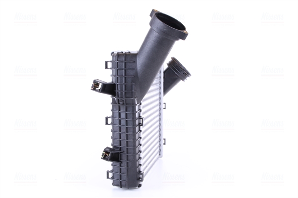 NISSENS 96688 Intercooler