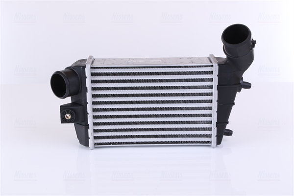 NISSENS 96698 Intercooler