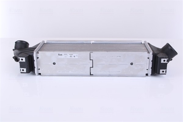 NISSENS 96733 Intercooler