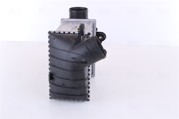 NISSENS 96747 Intercooler