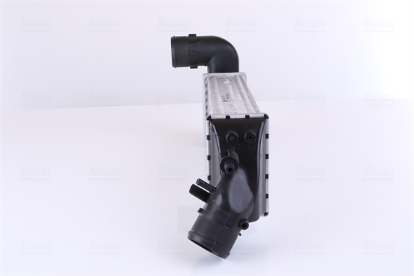 NISSENS 96766 Intercooler