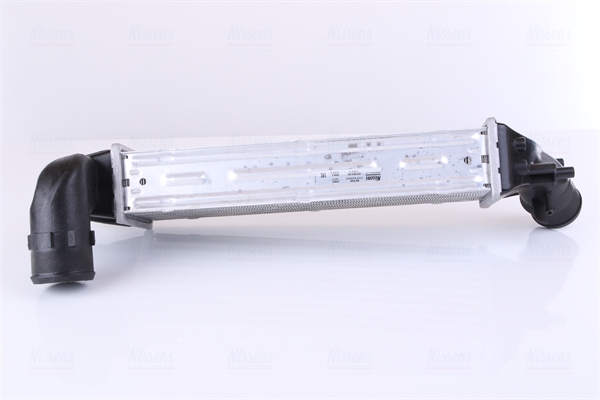 NISSENS 96766 Intercooler