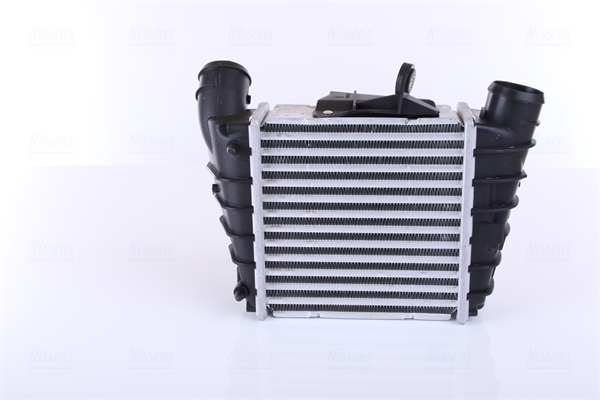 NISSENS 96770 Intercooler