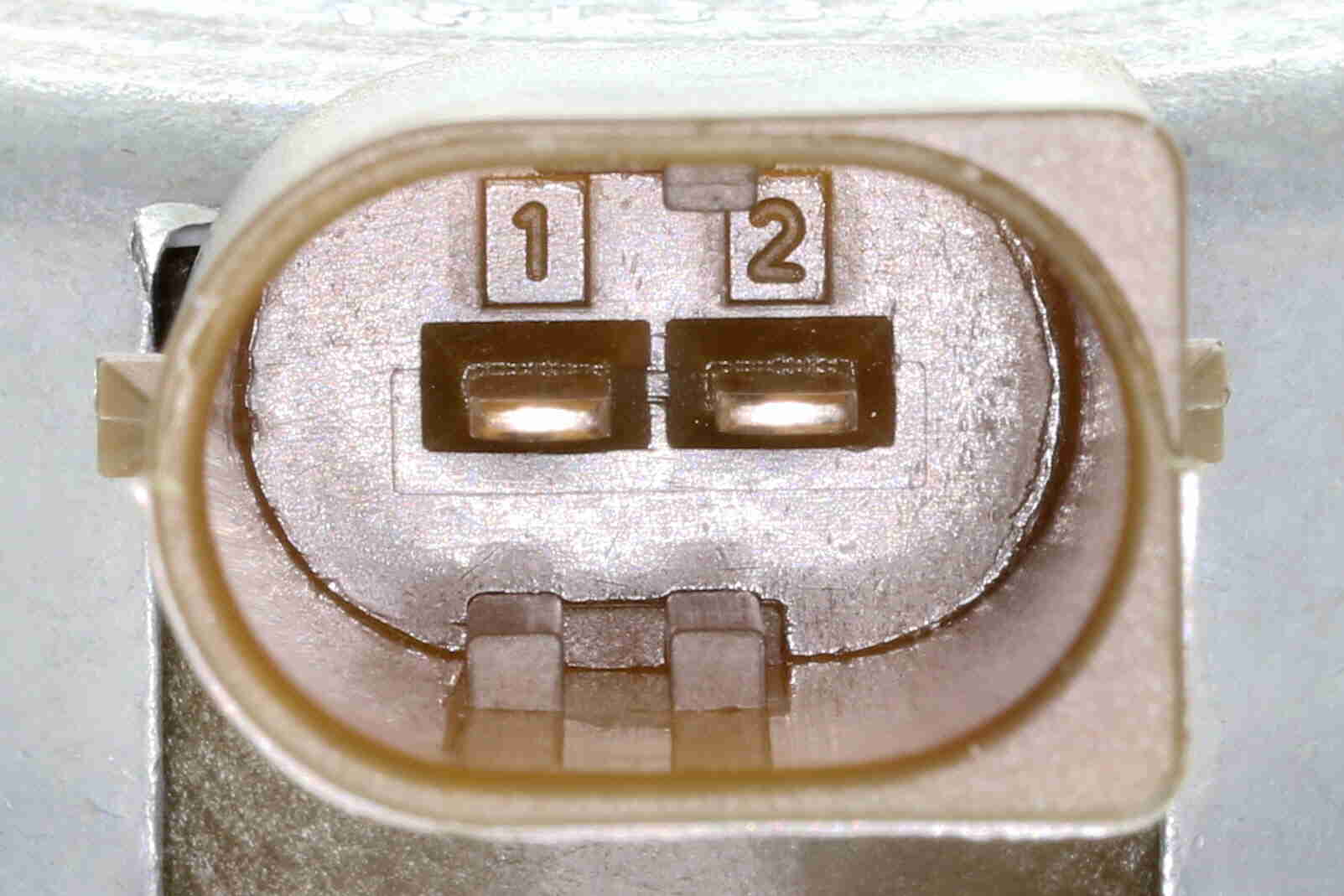 VAICO V30-1136 Original VAICO Quality Centrálny magnet pre nastavovanie vačkového hriadeľa