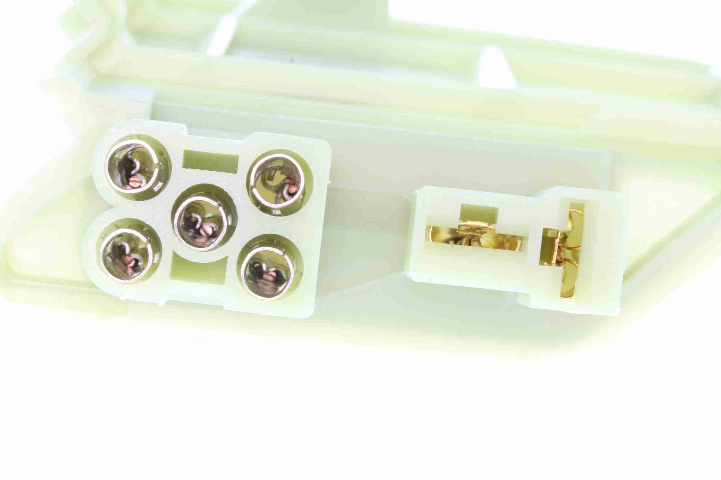 VEMO V10-79-0005 Original VEMO Quality regulator, kupévifte
