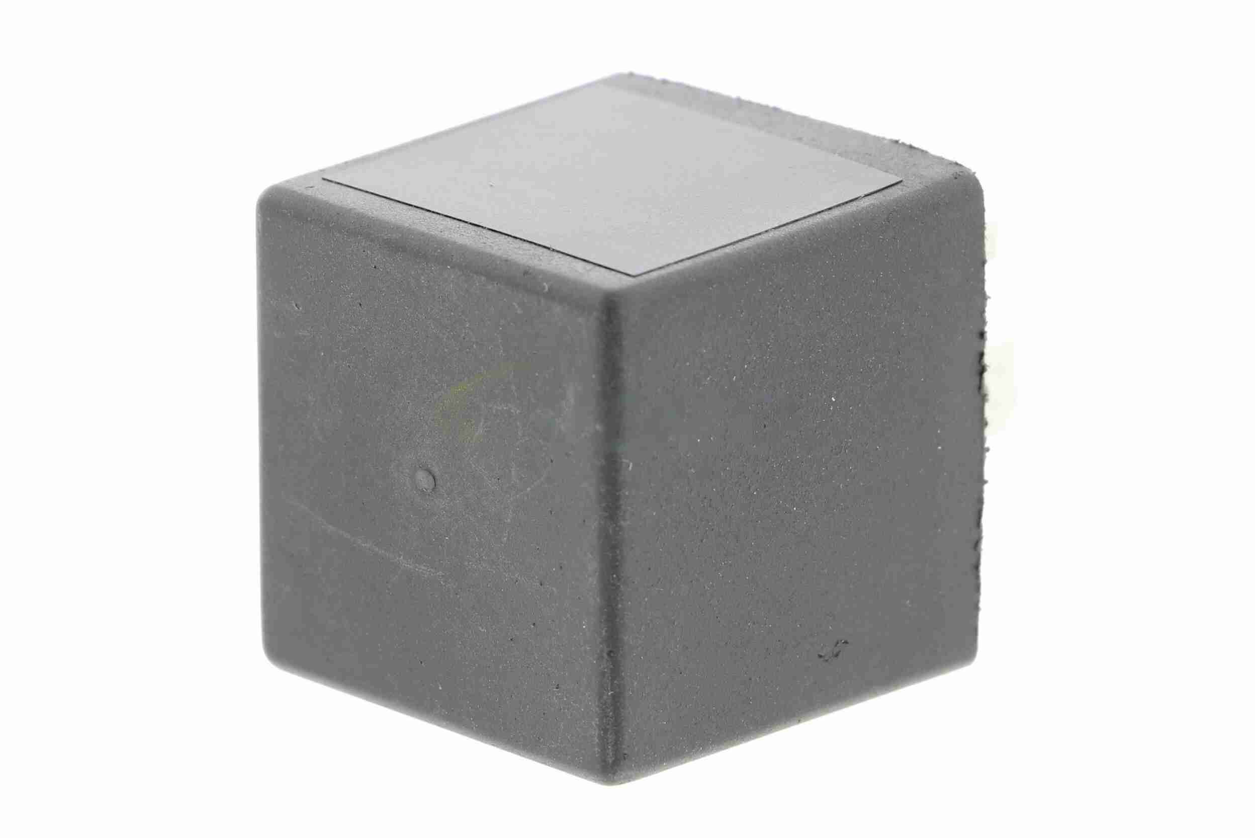 VEMO V15-71-1028 Original VEMO Quality Relay, level control for VW