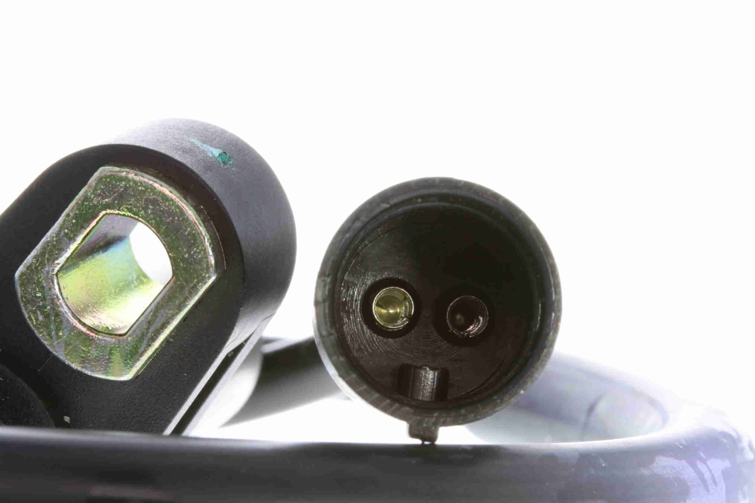VEMO V46-72-0053 Original VEMO Quality Sensor, ABS