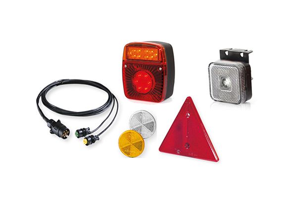 HELLA 9XX 358 135-241 Tail Light Assembly Set