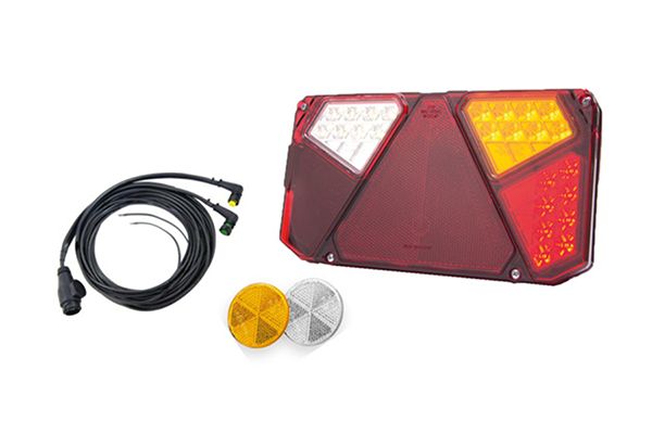 HELLA 9XX 358 135-271 Tail Light Assembly Set