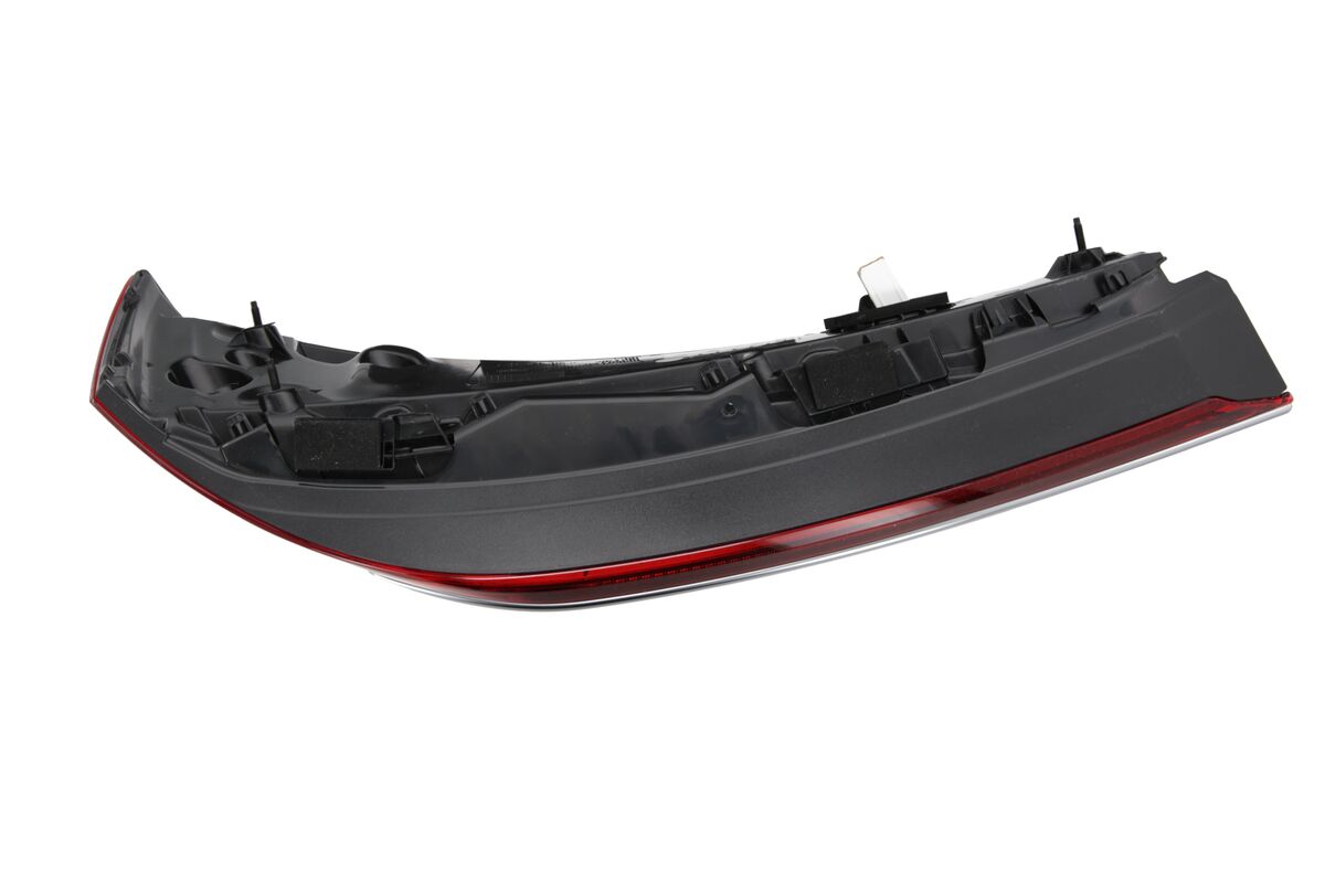 Tail Light Assembly 3