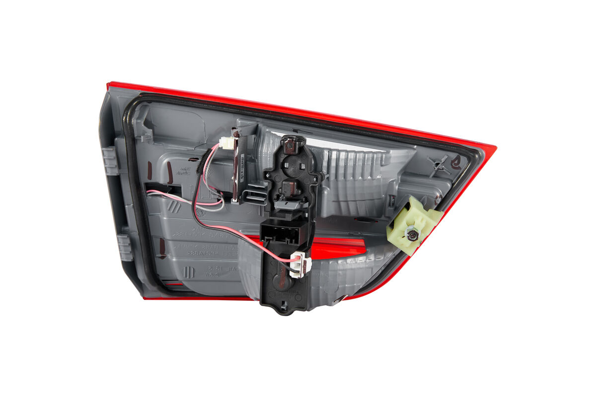 Tail Light Assembly 2