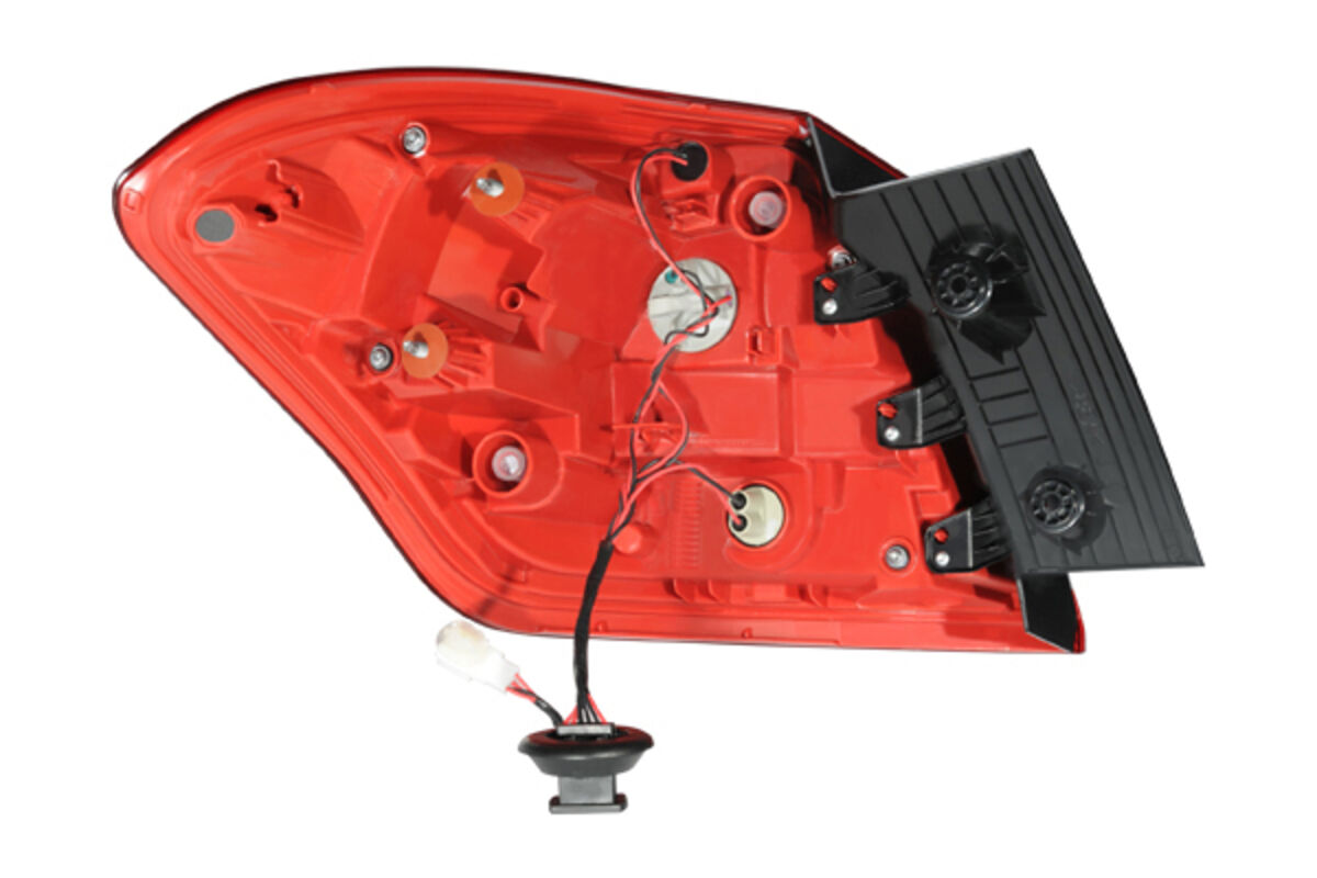 Tail Light Assembly 2