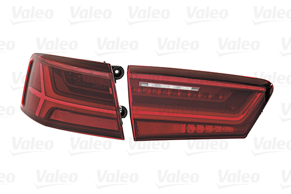 Tail Light Assembly 3