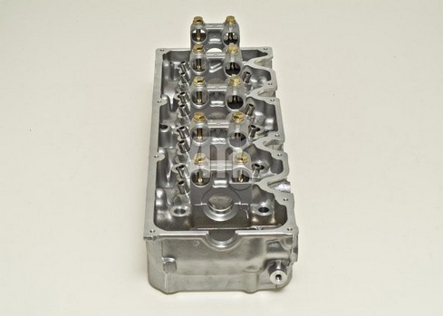 AMC 910520 Cylinder Head