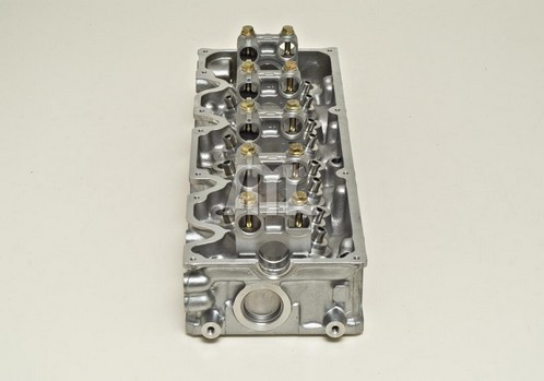 AMC 910520 Cylinder Head