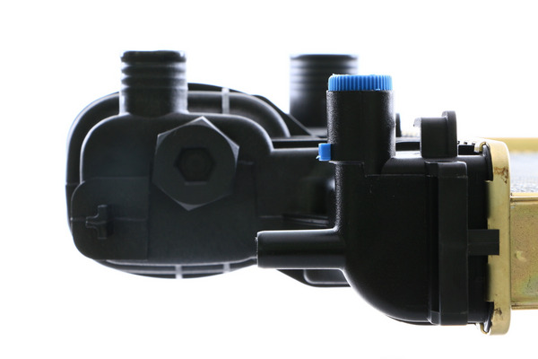 Radiator, engine cooling 4