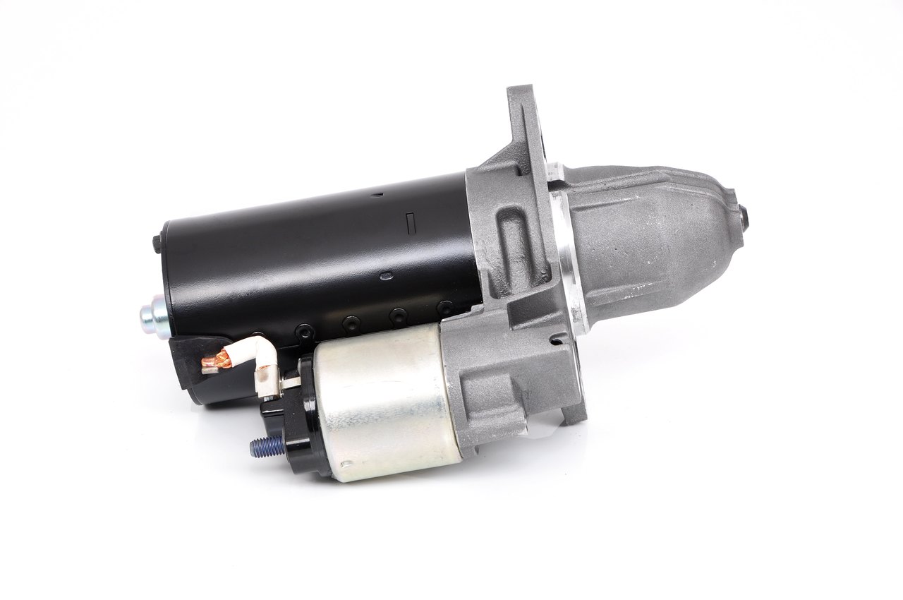 BOSCH 0 001 109 040 Starter