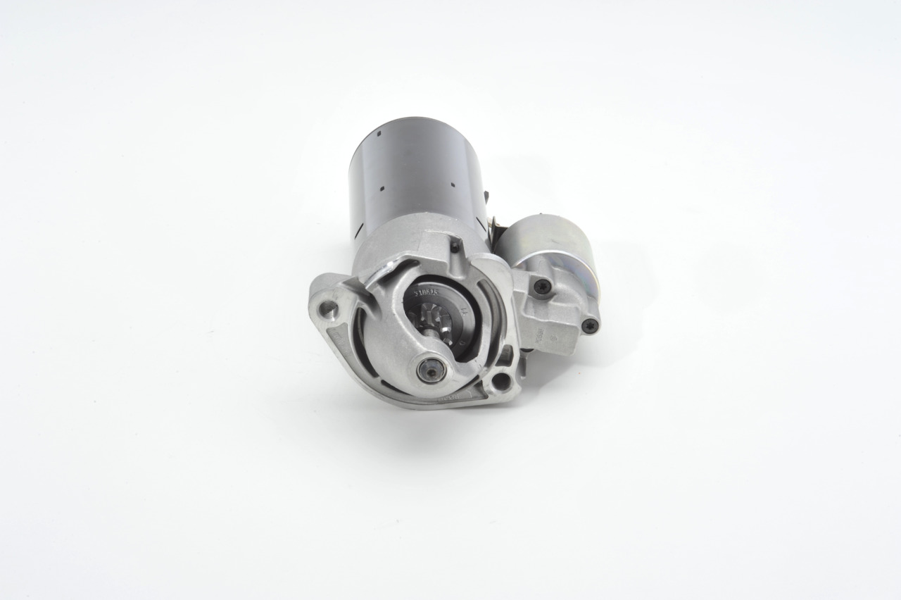 BOSCH 0 001 110 136 Starter
