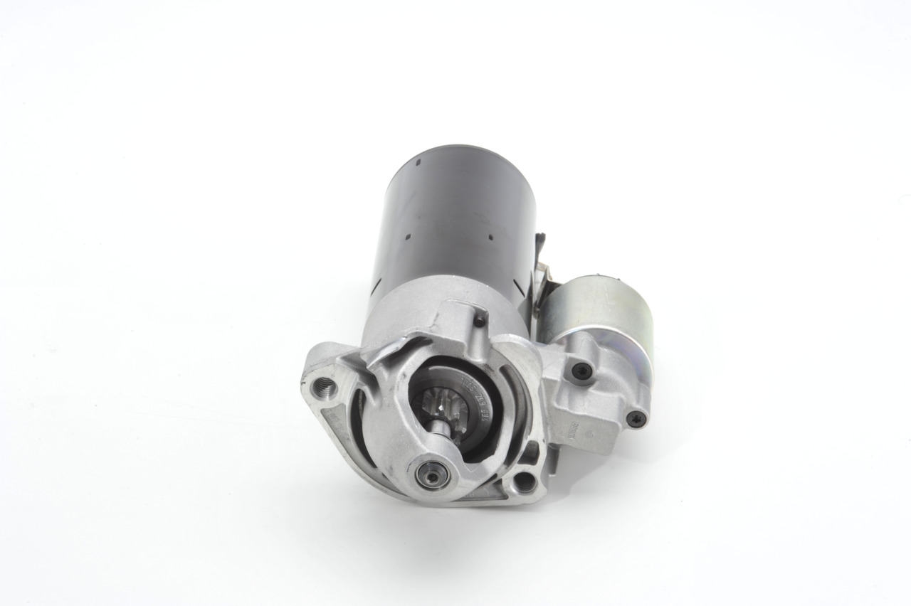BOSCH 0 001 110 138 Starter
