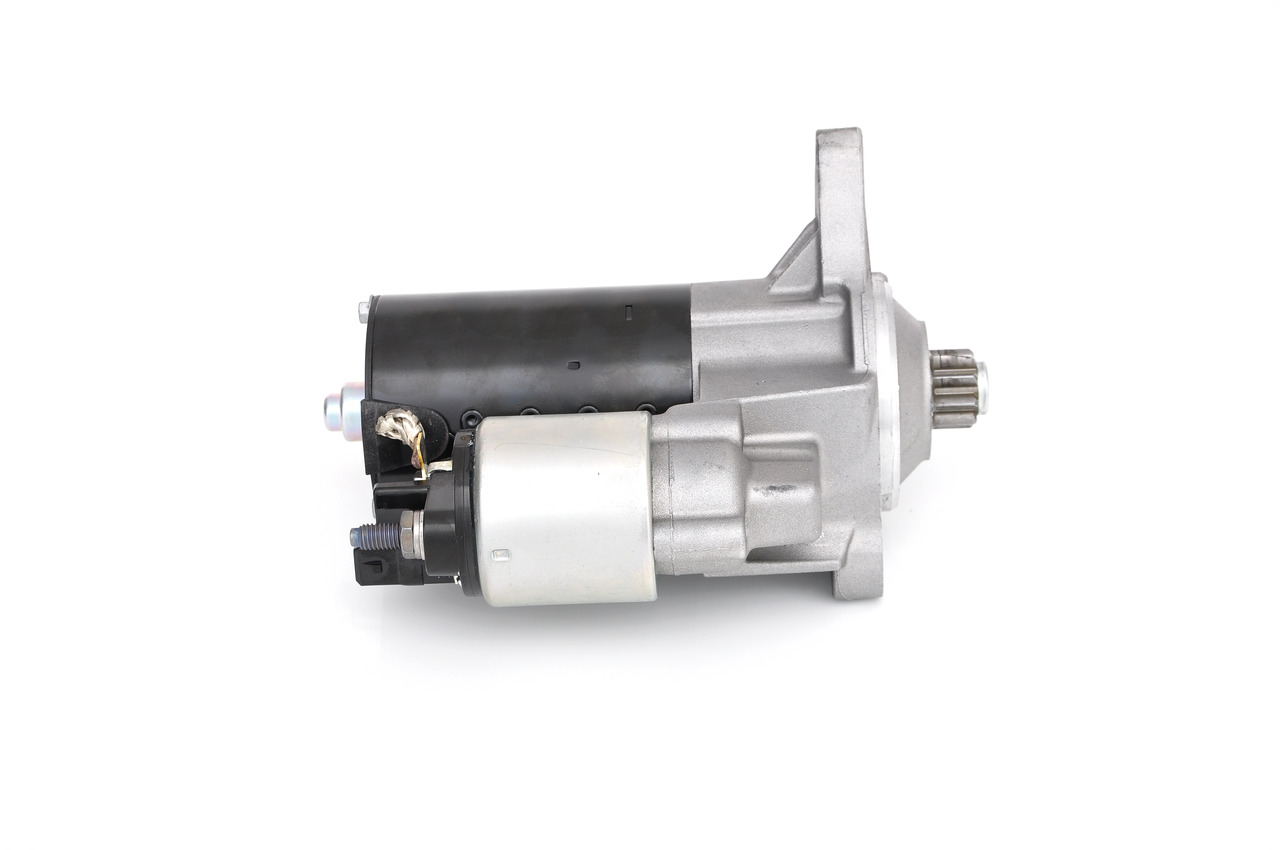 BOSCH 0 001 121 028 Starter