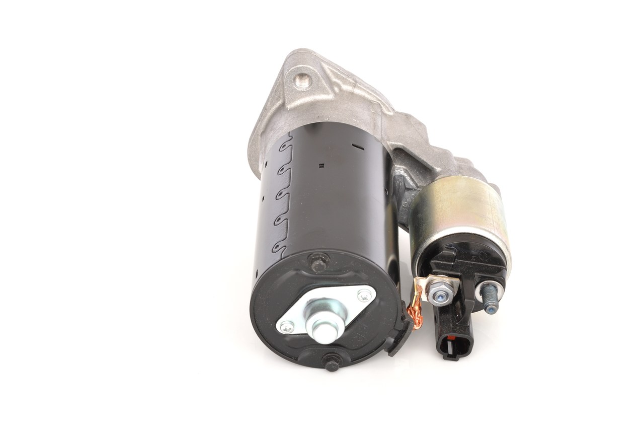 BOSCH 0 001 138 017 Starter