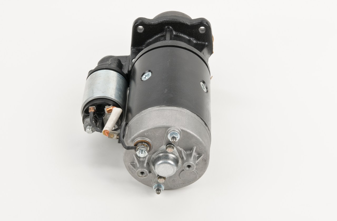 BOSCH 0 001 368 008 Starter