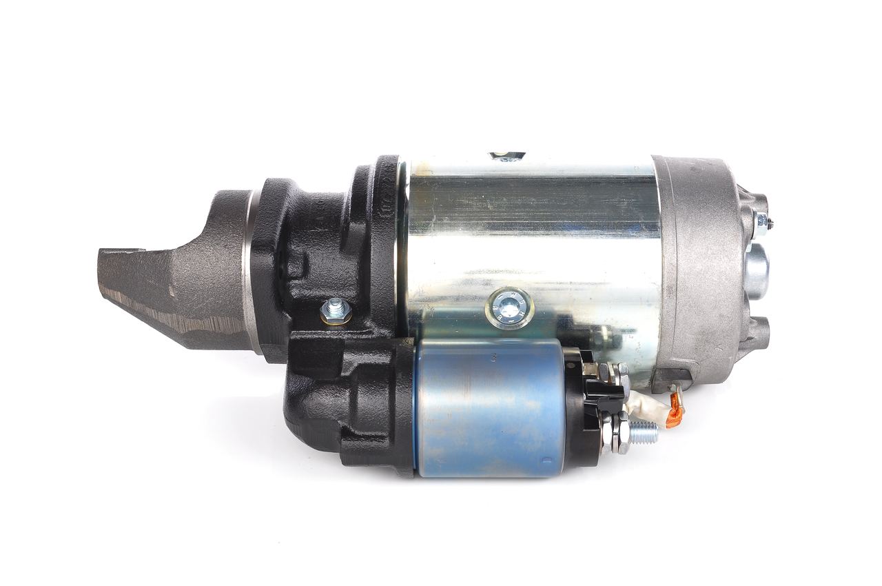 BOSCH 0 001 369 005 Starter