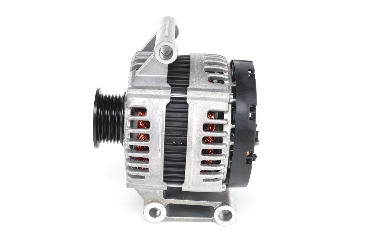 BOSCH 0 121 615 101 Alternator