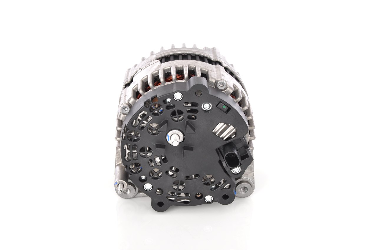 BOSCH 0 121 715 151 Generator