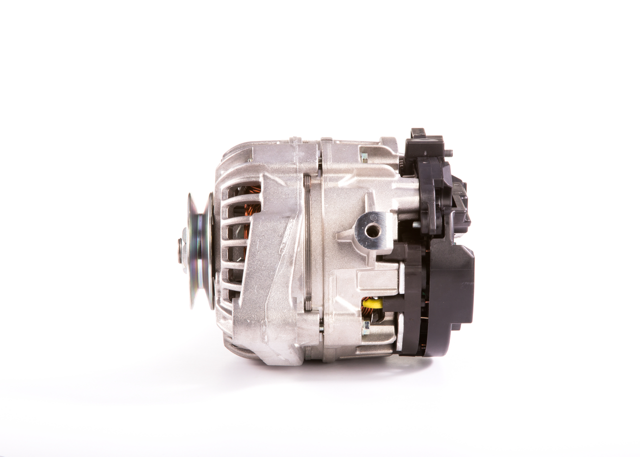 BOSCH 0 124 225 033 Alternator