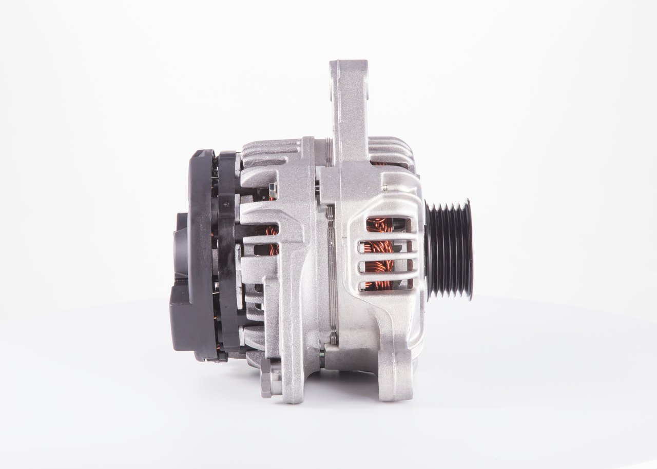 BOSCH 0 124 315 045 Generator