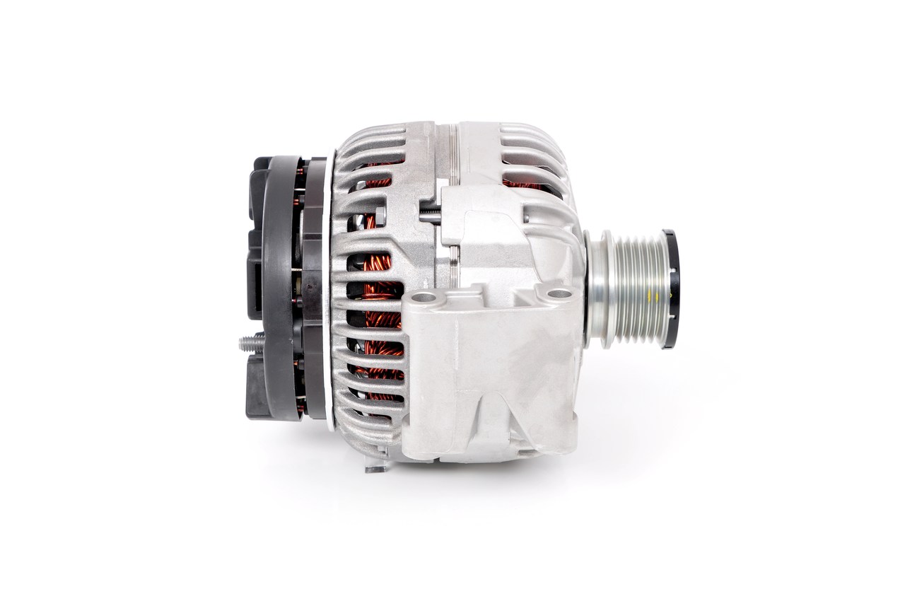 BOSCH 0 124 615 035 Generator