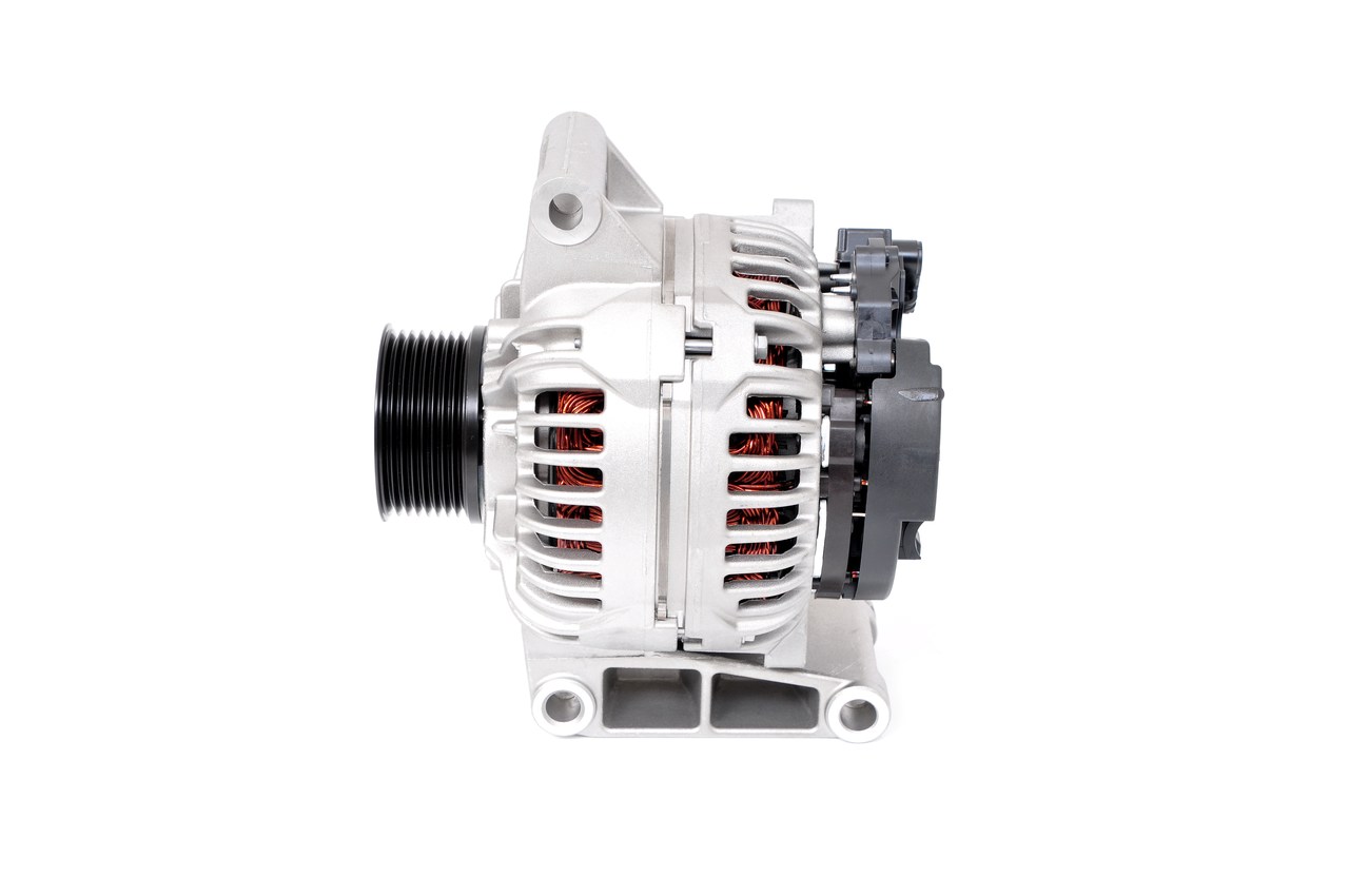 BOSCH 0 124 655 335 Alternator