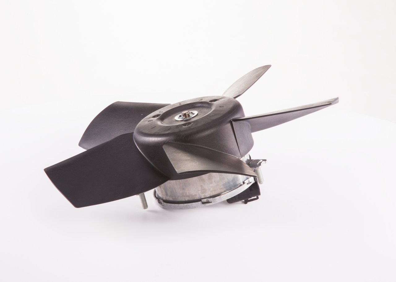 BOSCH 0 130 303 244 Elektromotor, Kühlerlüfter