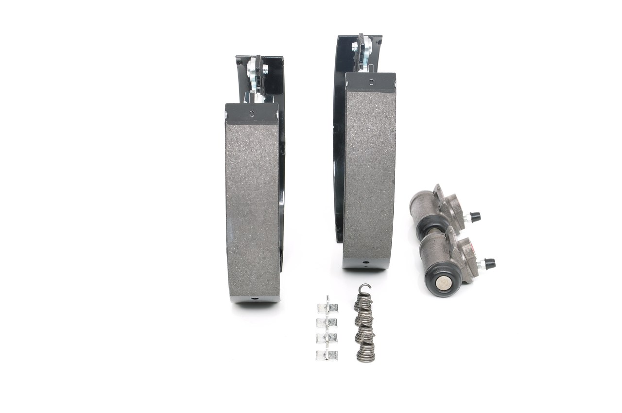 BOSCH 0 204 114 062 KIT SUPERPRO Bremsbackensatz