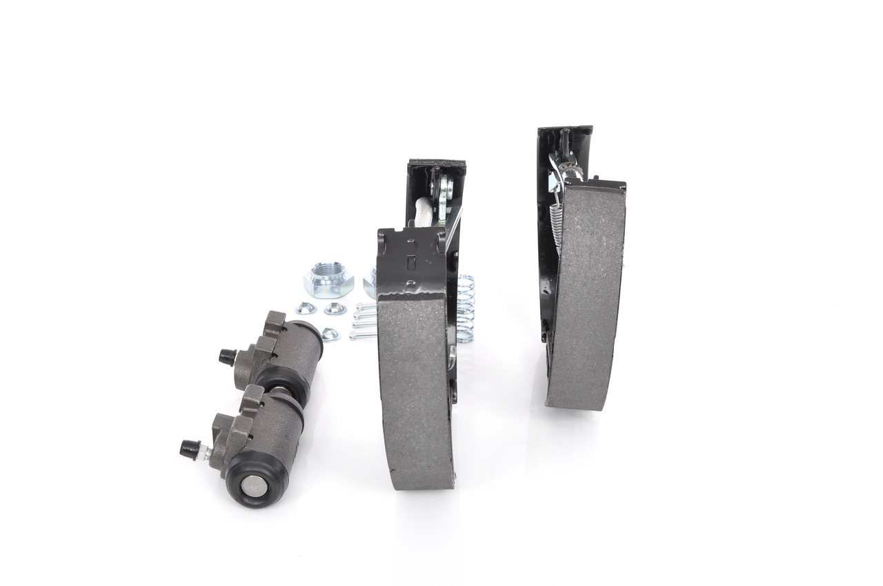 BOSCH 0 204 114 524 KIT SUPERPRO Bremsbackensatz