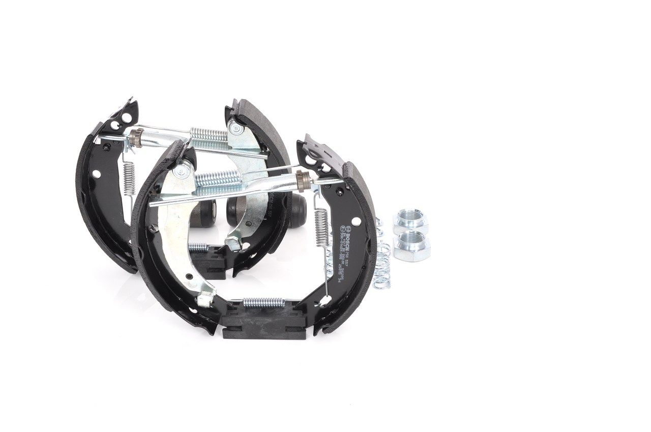 BOSCH 0 204 114 524 KIT SUPERPRO Bremsbackensatz