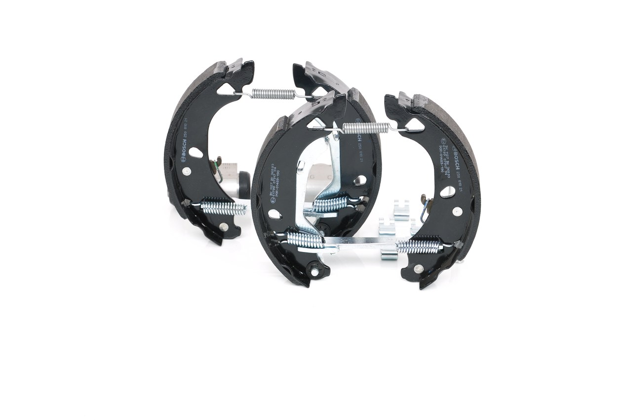 BOSCH 0 204 114 615 KIT SUPERPRO Bremsbackensatz
