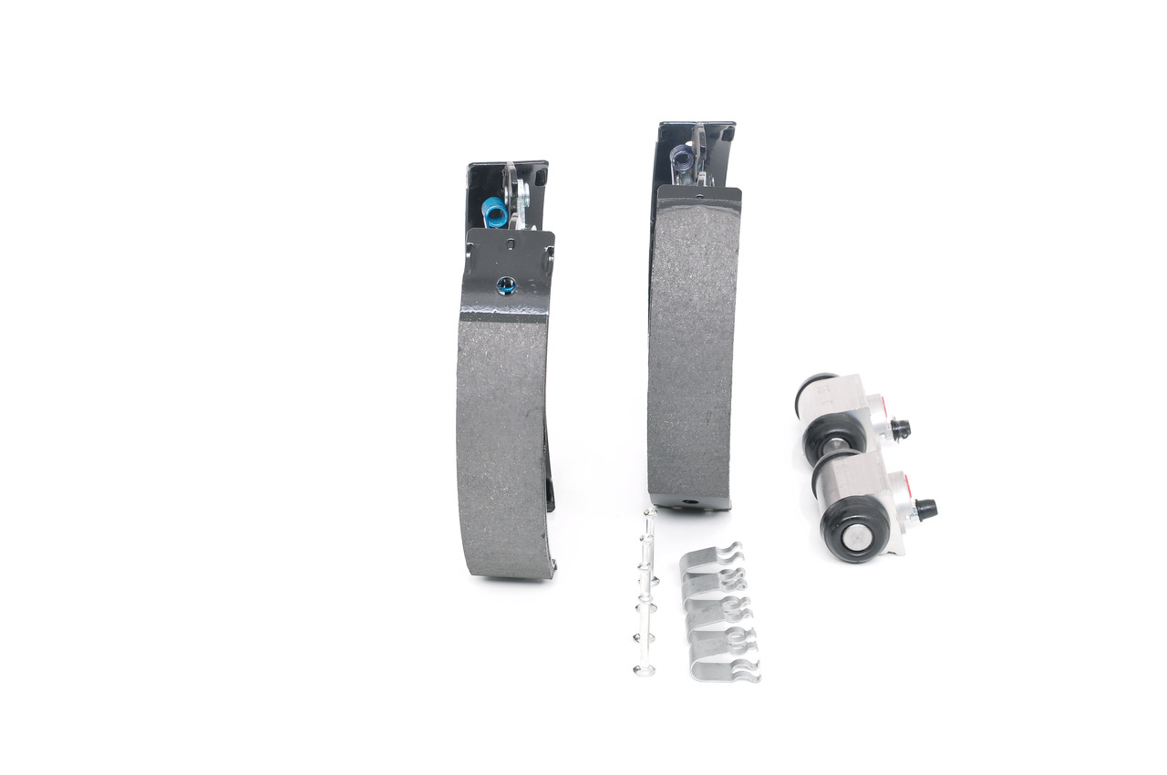 BOSCH 0 204 114 621 KIT SUPERPRO Bremsbackensatz