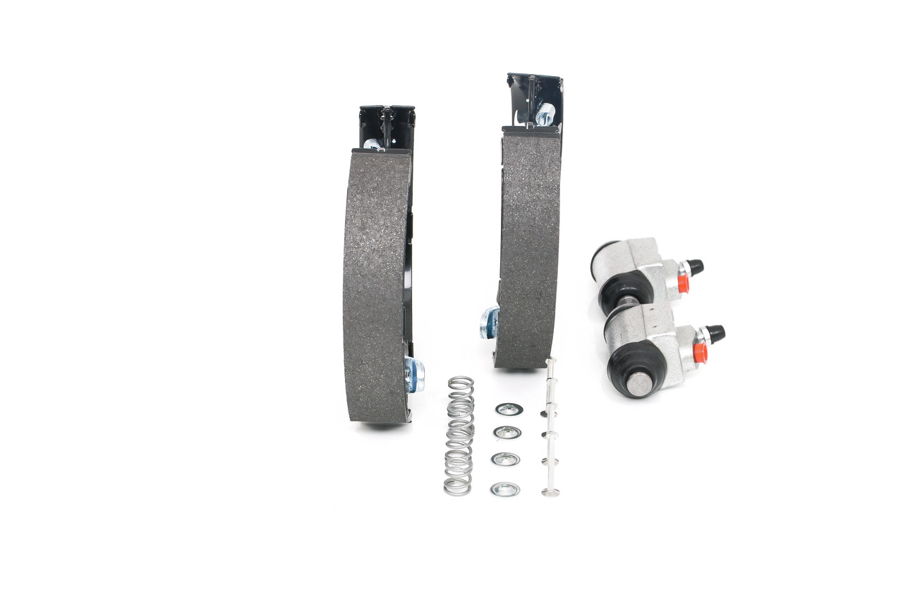 BOSCH 0 204 114 673 KIT SUPERPRO Bremsbackensatz