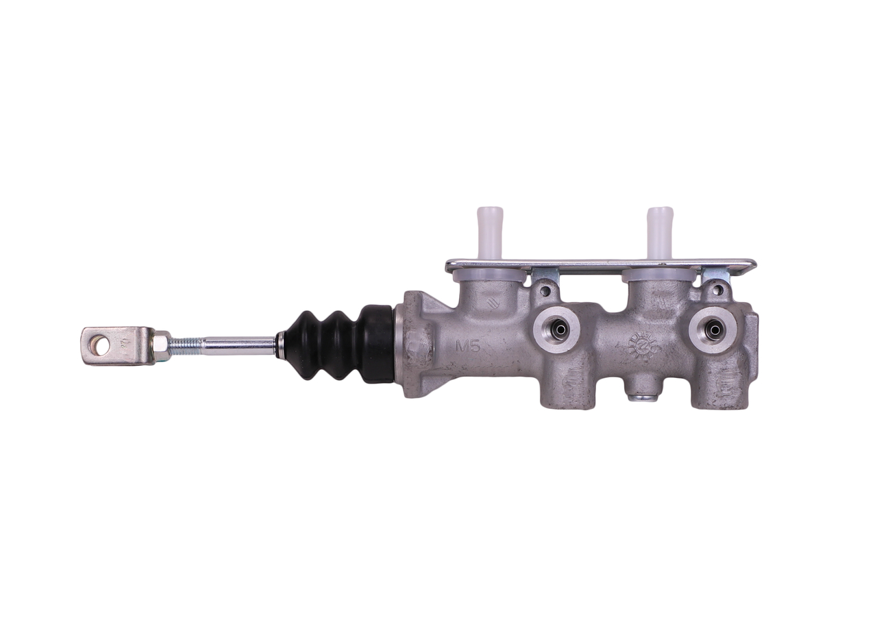 Brake Master Cylinder 2